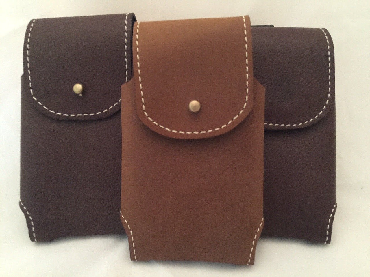 Handtooled LeatherHANDMADE LEATHER PHONE CASE & WALLET Brown Belt Holster with Stud ClosureAmishAppleSaving Shepherd